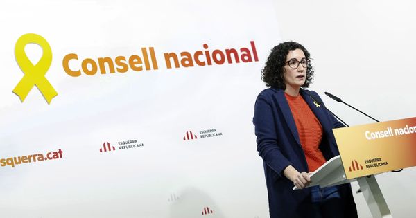Foto: La secretaria general de ERC, Marta Rovira, durante su intervención en la reunión del Consell Nacional del partido. (EFE)