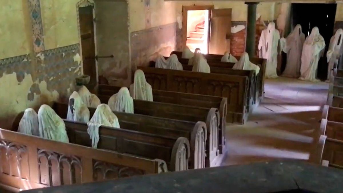 La iglesia de los 9 fantasmas en un pueblo perdido checo que atrae a miles de turistas 
