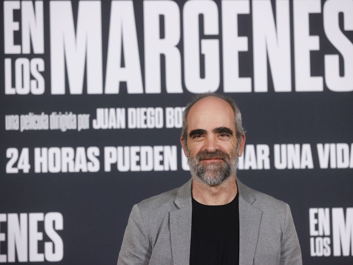 Foto: Luis Tosar, en la presentación de la película 'En los márgenes'. (EFE/Juan Carlos Hidalgo)