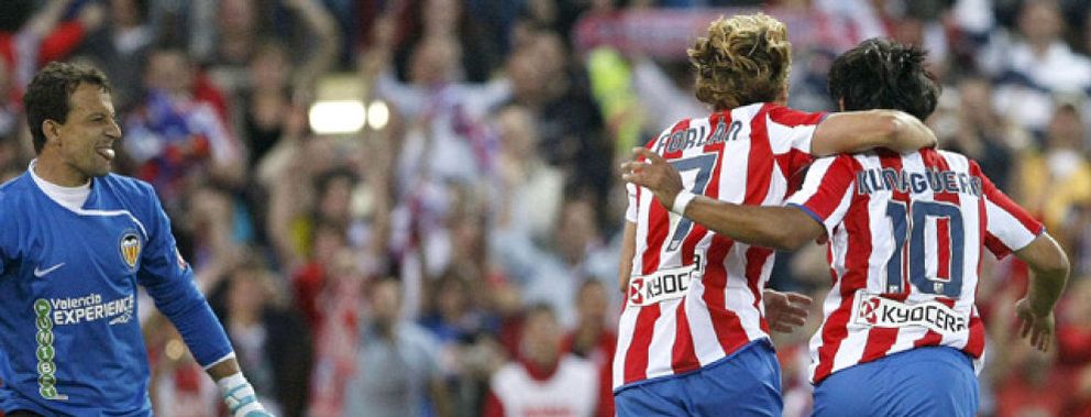 Foto: Forlán mete al Atlético de Madrid en 'Champions'