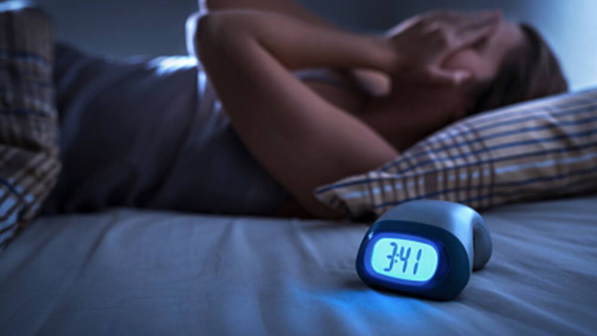 ¿Quieres poner fin al insomnio? Introduce esta práctica 90 minutos antes de acostarte