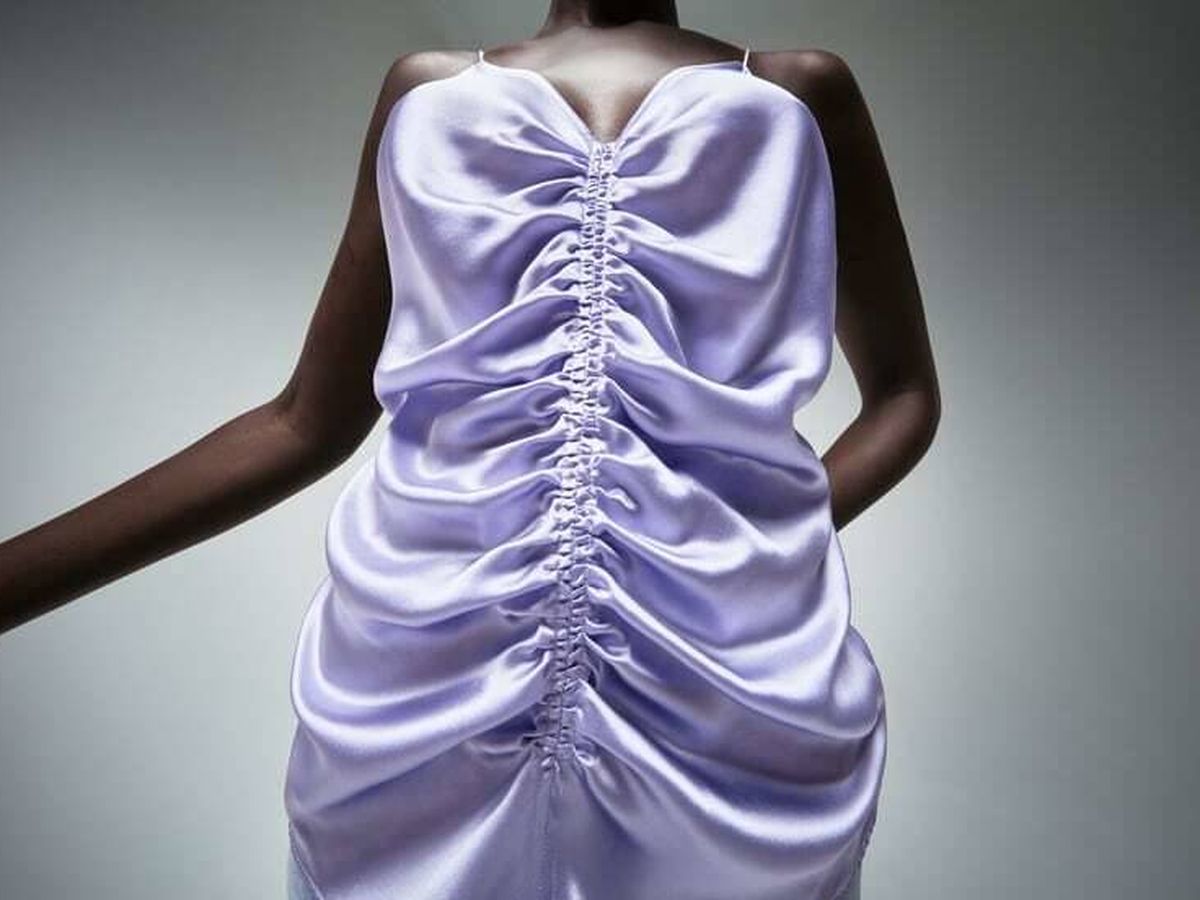 Foto: Este top lencero de Zara realza el pecho y adelgaza el abdomen. (Cortesía)