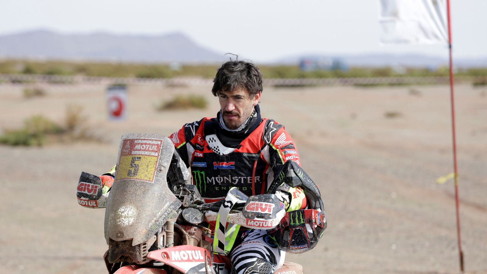 Foto: Joan Barreda se bajó de la moto este miércoles. (Reuters)