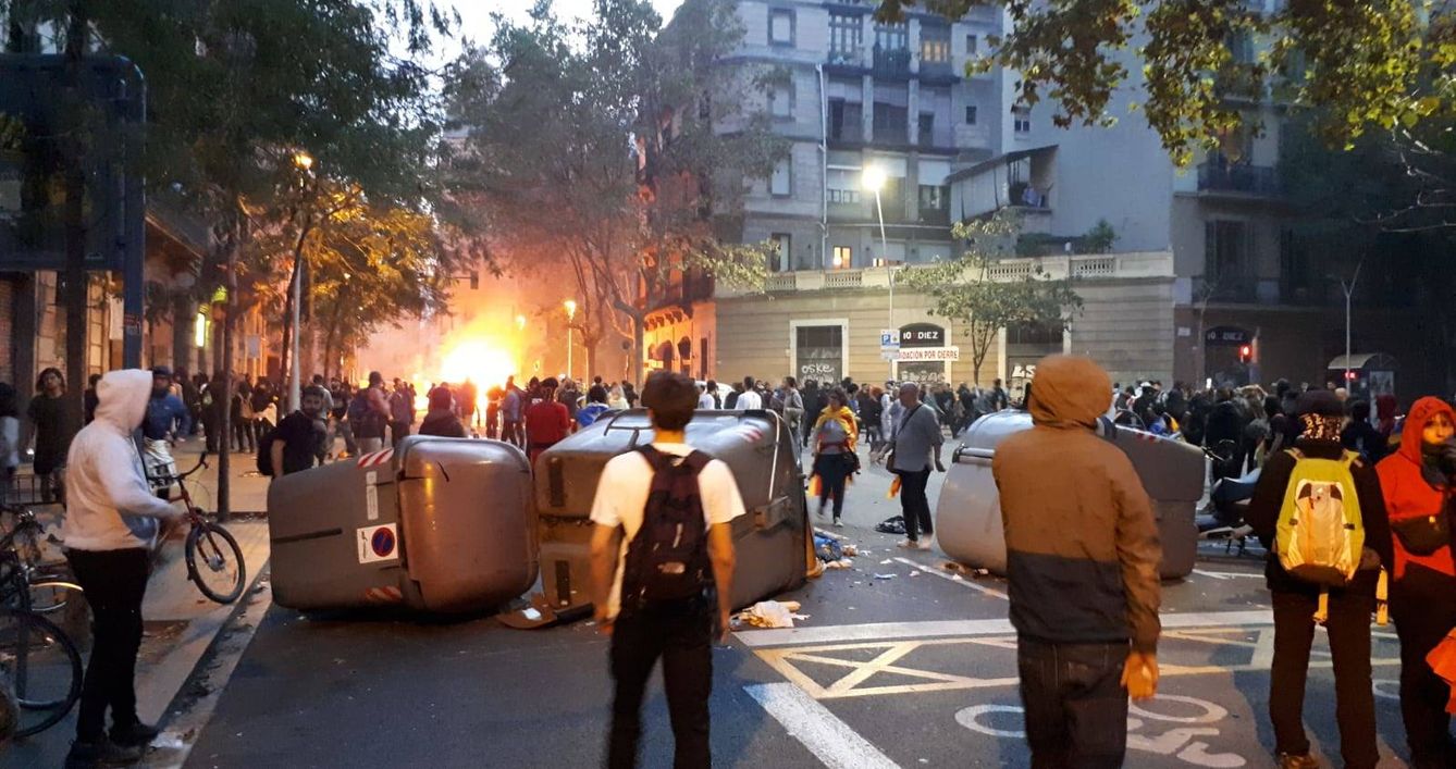 Imagen de las barricadas tras las barricadas. (Rafael Méndez)