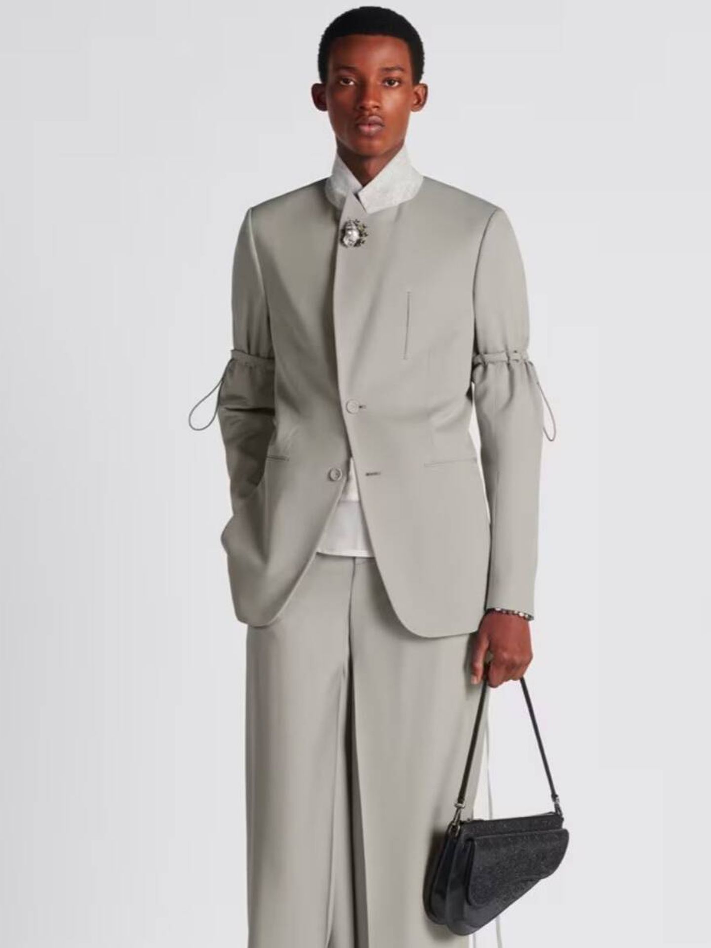 El traje de Dior Men. (Cortesía)