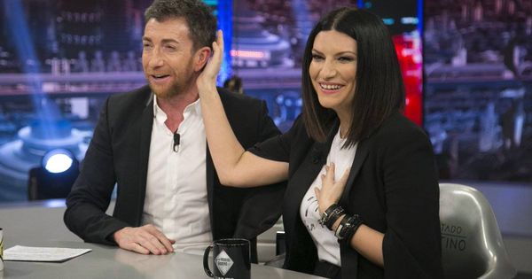 Foto: La proposición de Laura Pausini a Pablo Motos en 'El hormiguero'. (Antena 3)