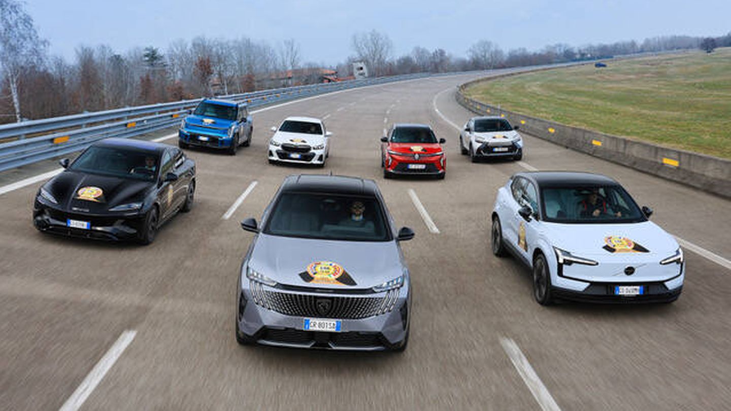 Cada año, los 58 miembros del jurado eligen siete finalistas, y entre ellos, el coche del año en Europa.