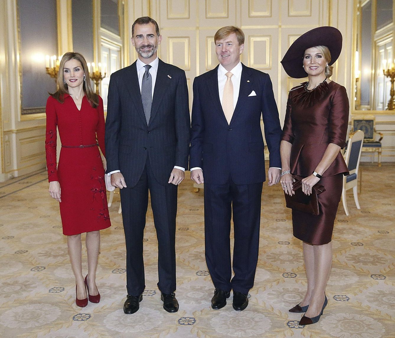 Los Reyes de España, en su visita a Holanda en 2014. (EFE)