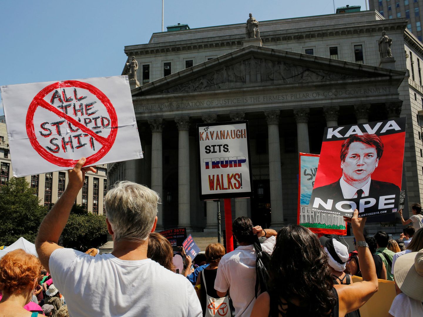 Protestas contra la nominación de Kavanaugh frente al Tribunal Supremo de Nueva York, el 26 de agosto de 2018. (Reuters)