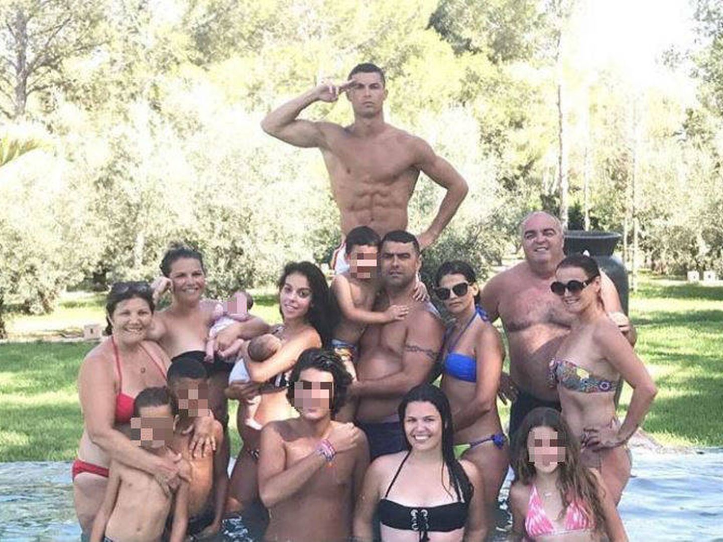 Cristiano Ronaldo en la foto que compartió en las redes. (Instagram)