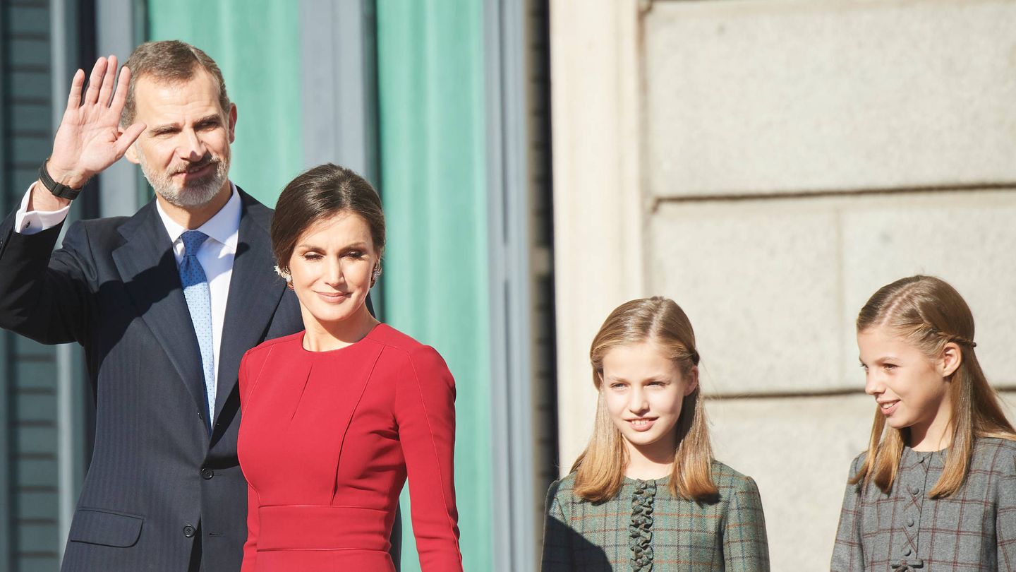  La familia real. (Limited Pictures)