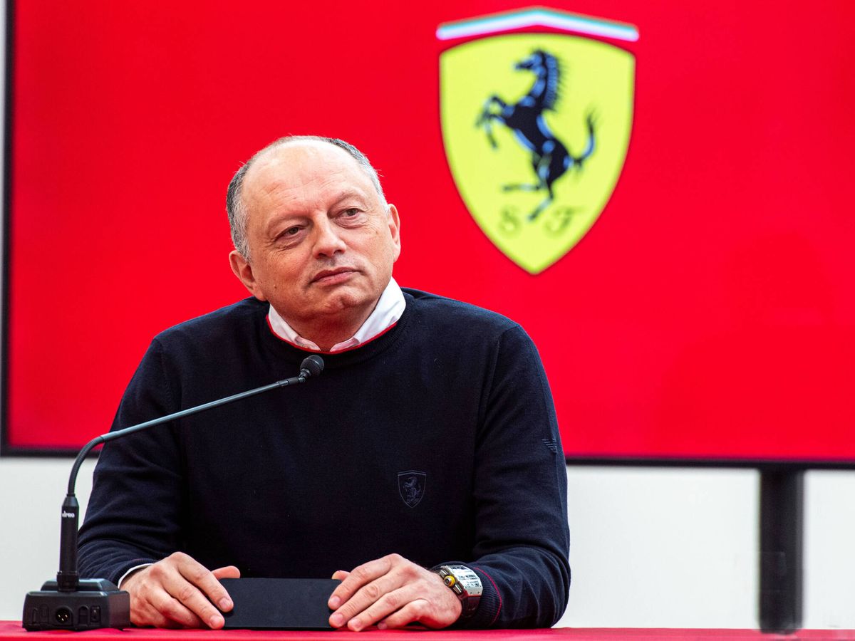 Foto: Fred Vasseur, en su primera conferencia de prensa como máximo responsable de Ferrari (Scuderia Ferrari)
