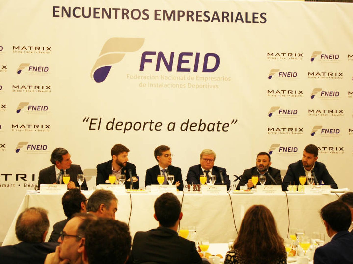 Imagen del debate organizado por FNEID este miércoles en Madrid. (Foto: FNEID)