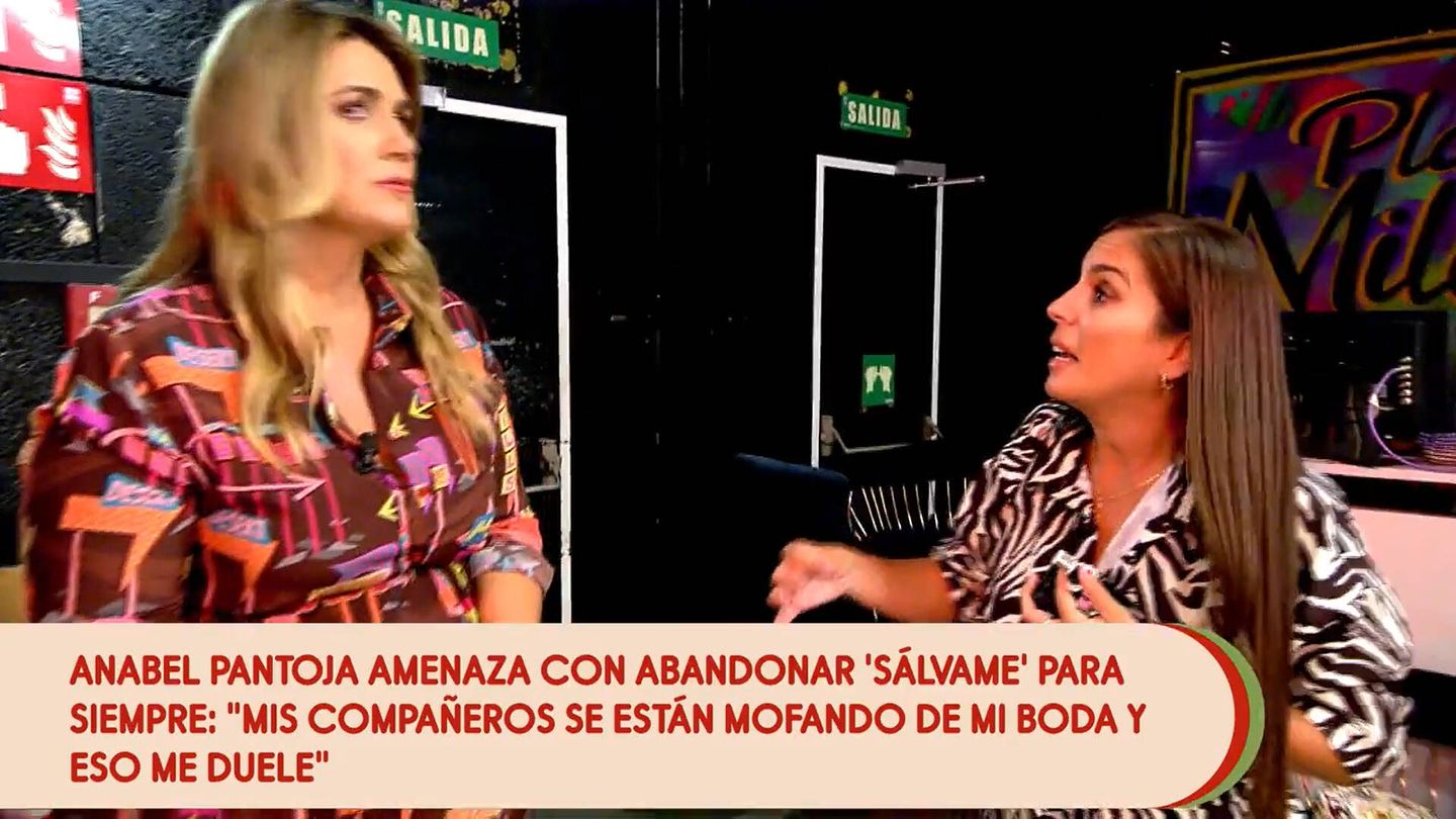 Anabel Pantoja, reprochando a Carlota el trato del programa. (Mediaset)