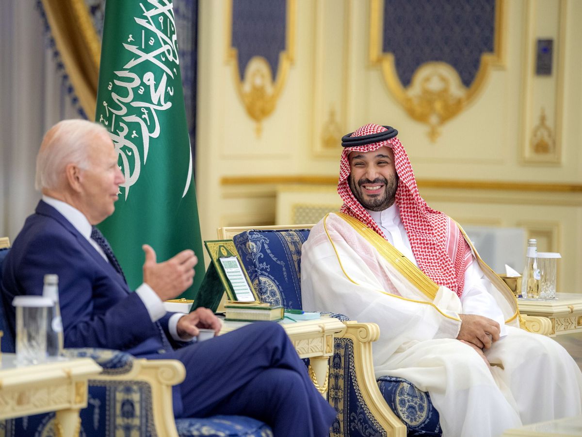Foto: El príncipe saudí Mohammed bin Salmán recibió al presidente estadounidense, Joe Biden, el pasado 15 de julio. (EFE/Bandar Aljaloud)