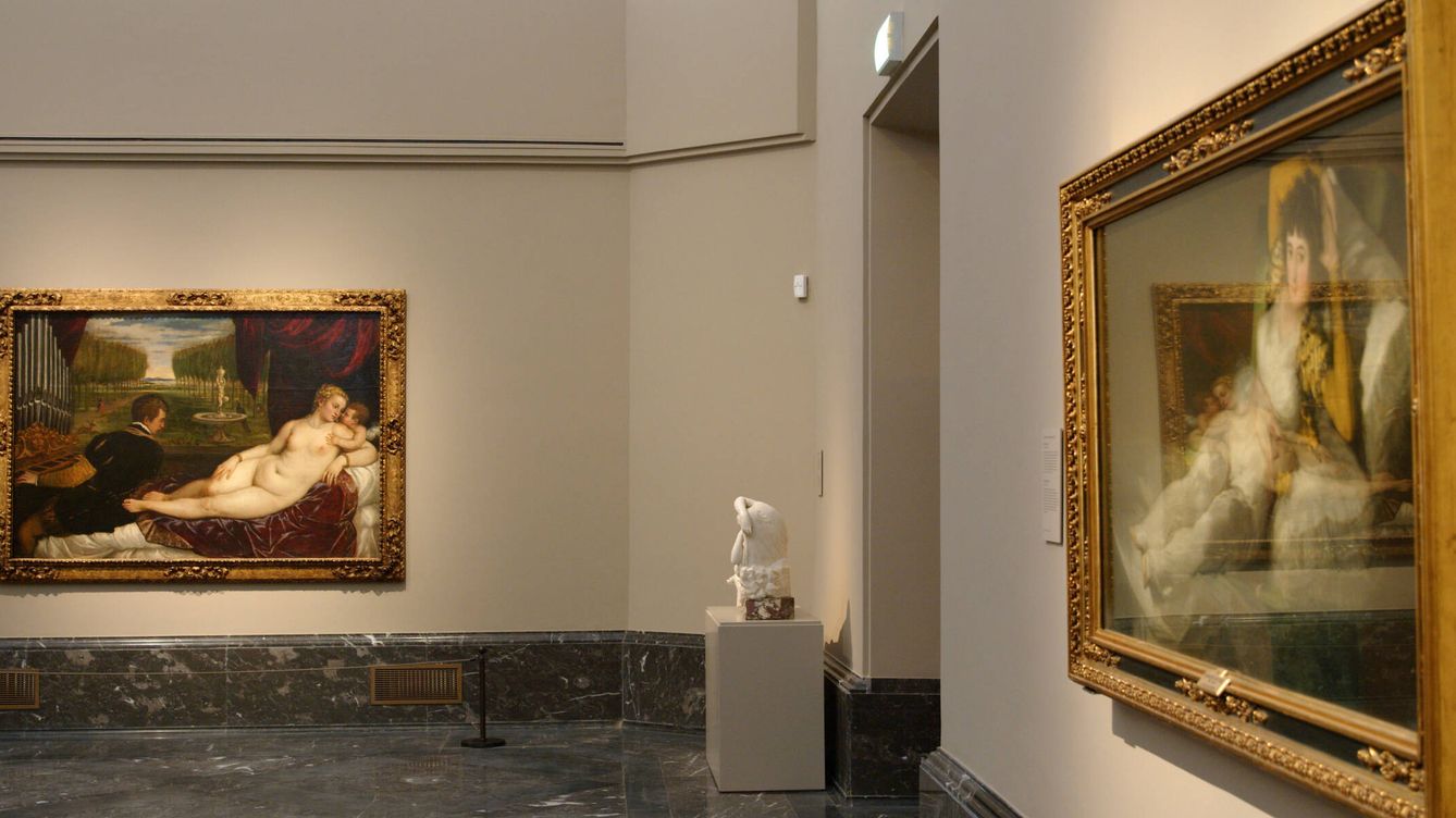 Foto: La nueva disposición de las majas junto a la Venus de Tiziano. (Museo del Prado)