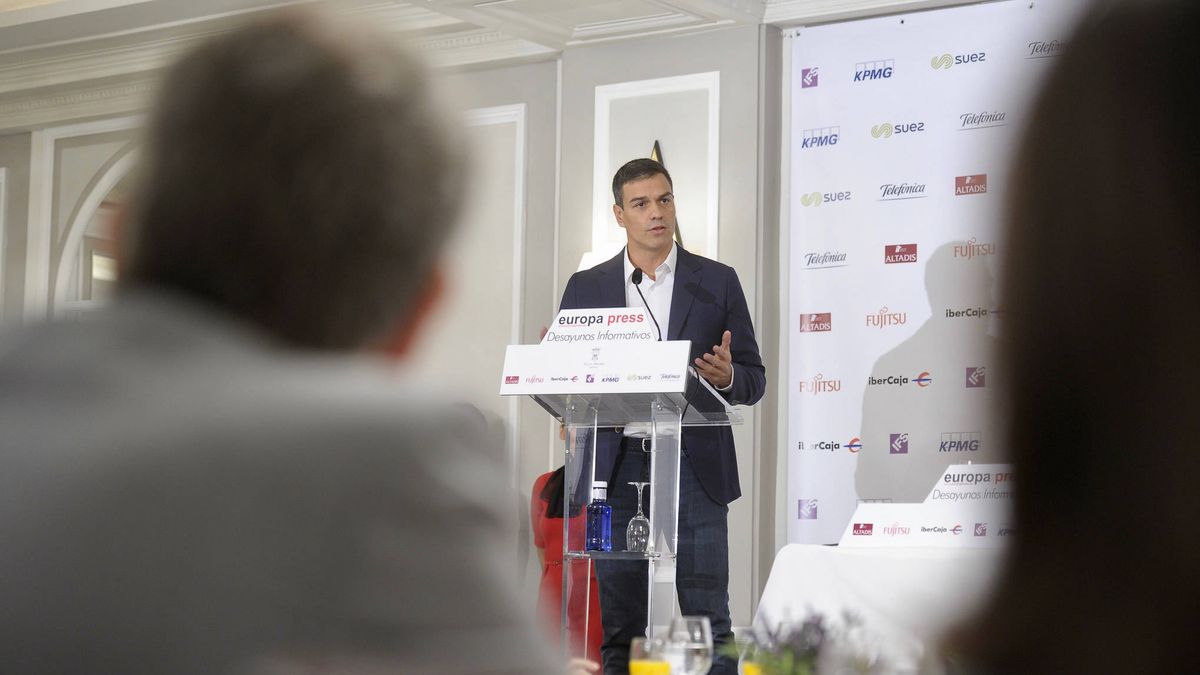 Sánchez pide a Rajoy que cuente con Podemos para afrontar el desafío del 1-O