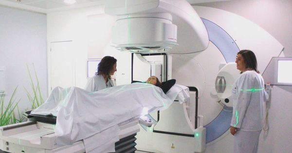 Foto: El equipamiento de radioterapia oncológica que se adquirirá con este dinero. (Fundación Amancio Ortega)