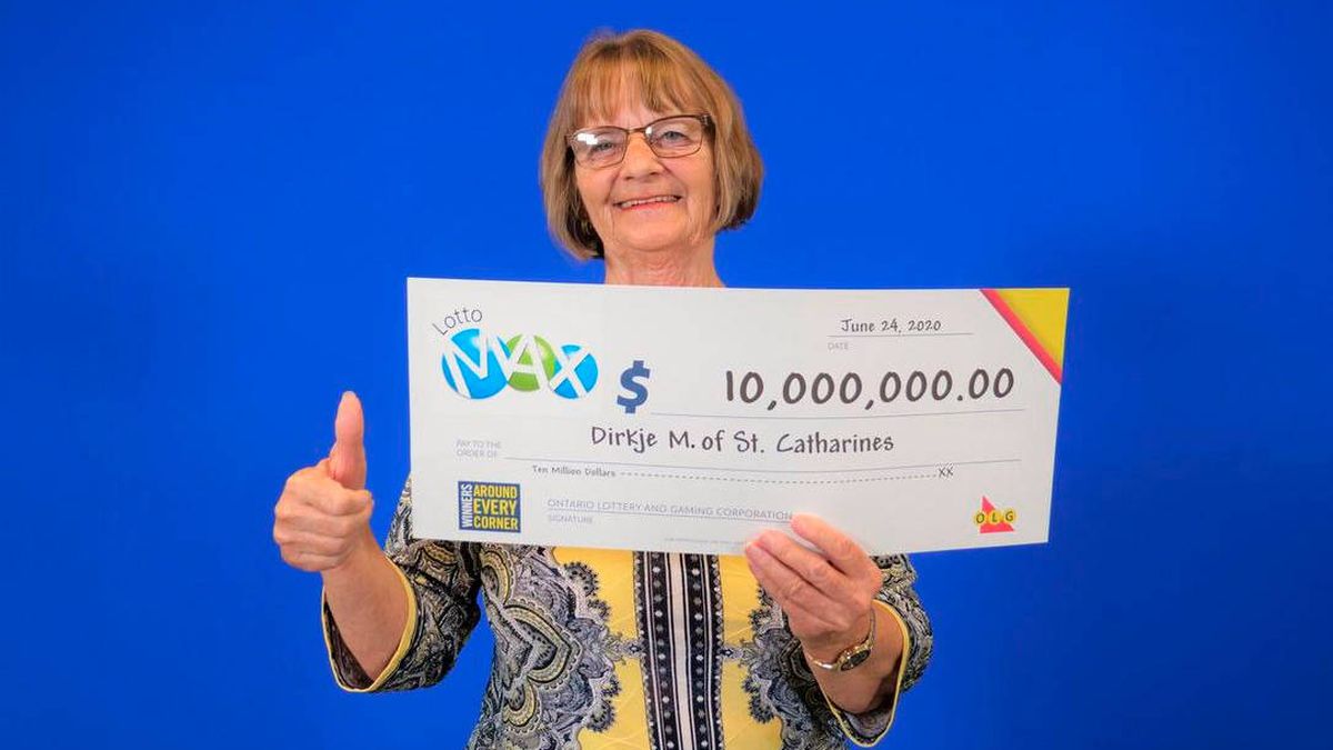 Gana 10 millones a la lotería sin comprar el boleto ni compartir el de otra persona 