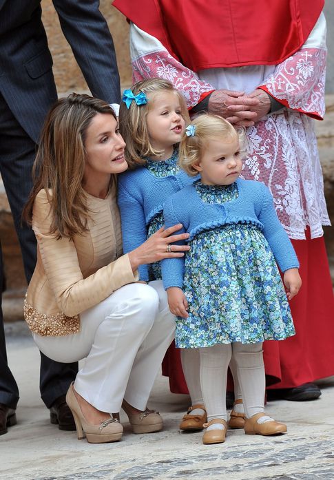 Foto: La princesa Letizia junto a sus hijas, las infantas Leonor y Sofía (I.C.)