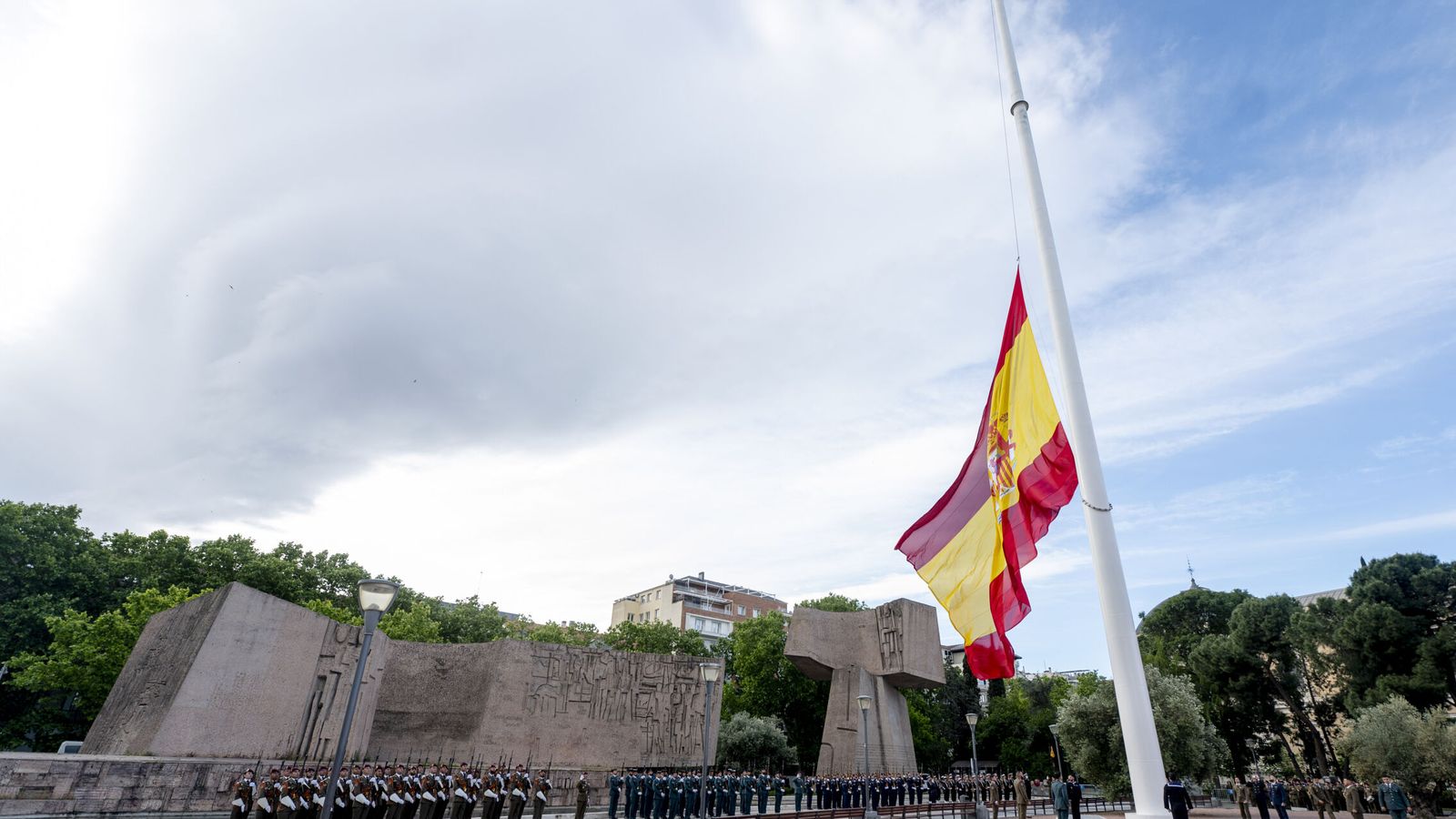 Un desfile de la Fiesta Nacional como termómetro preelectoral: las mejores imágenes del día
