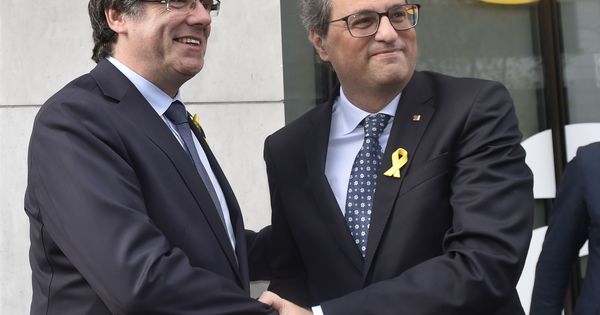 Foto: Encuentro en Bruselas entre el 'president' Quim Torra y su antecesor Carles Puigdemont, a su regreso a Bélgica. (Reuters)