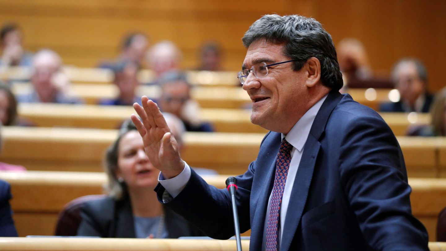 El ministro de Seguridad Social, José Luis Escrivá, en el Senado. (EFE)