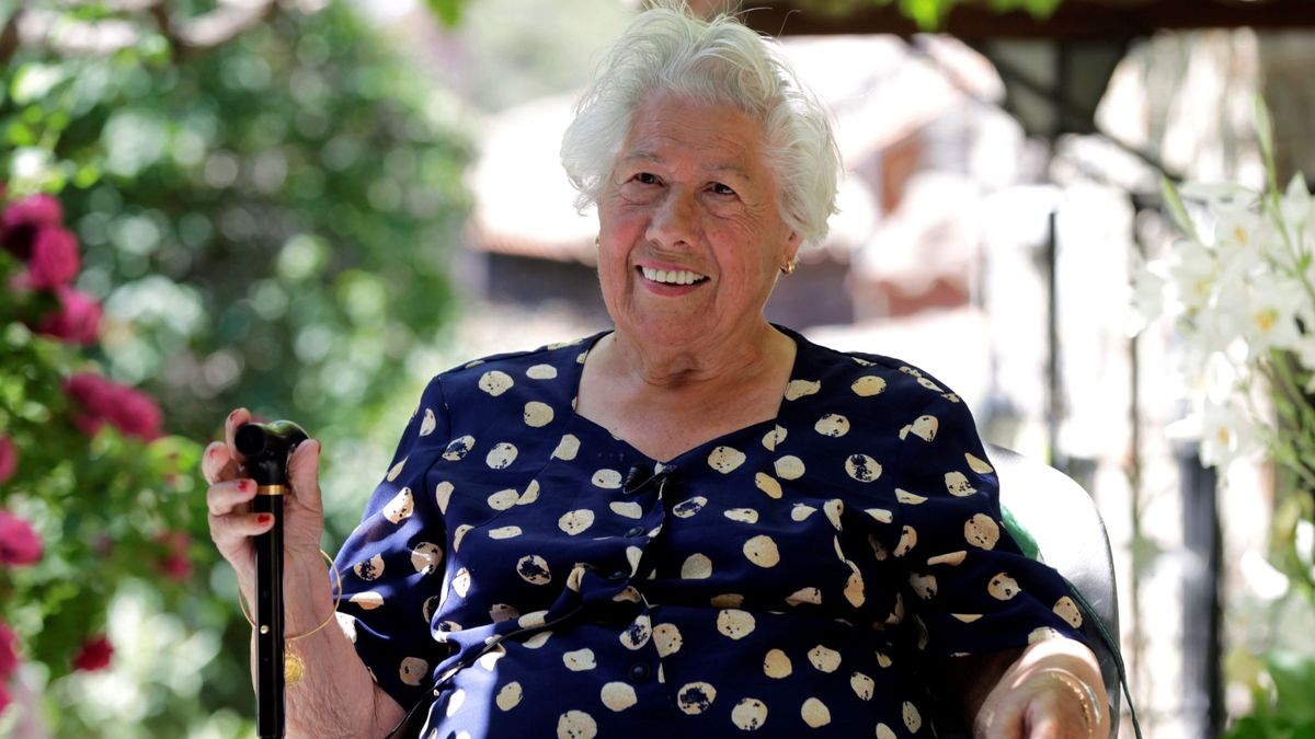 Charito, la concejala de 95 años: "Ahora ya somos las mujeres iguales que los hombres"