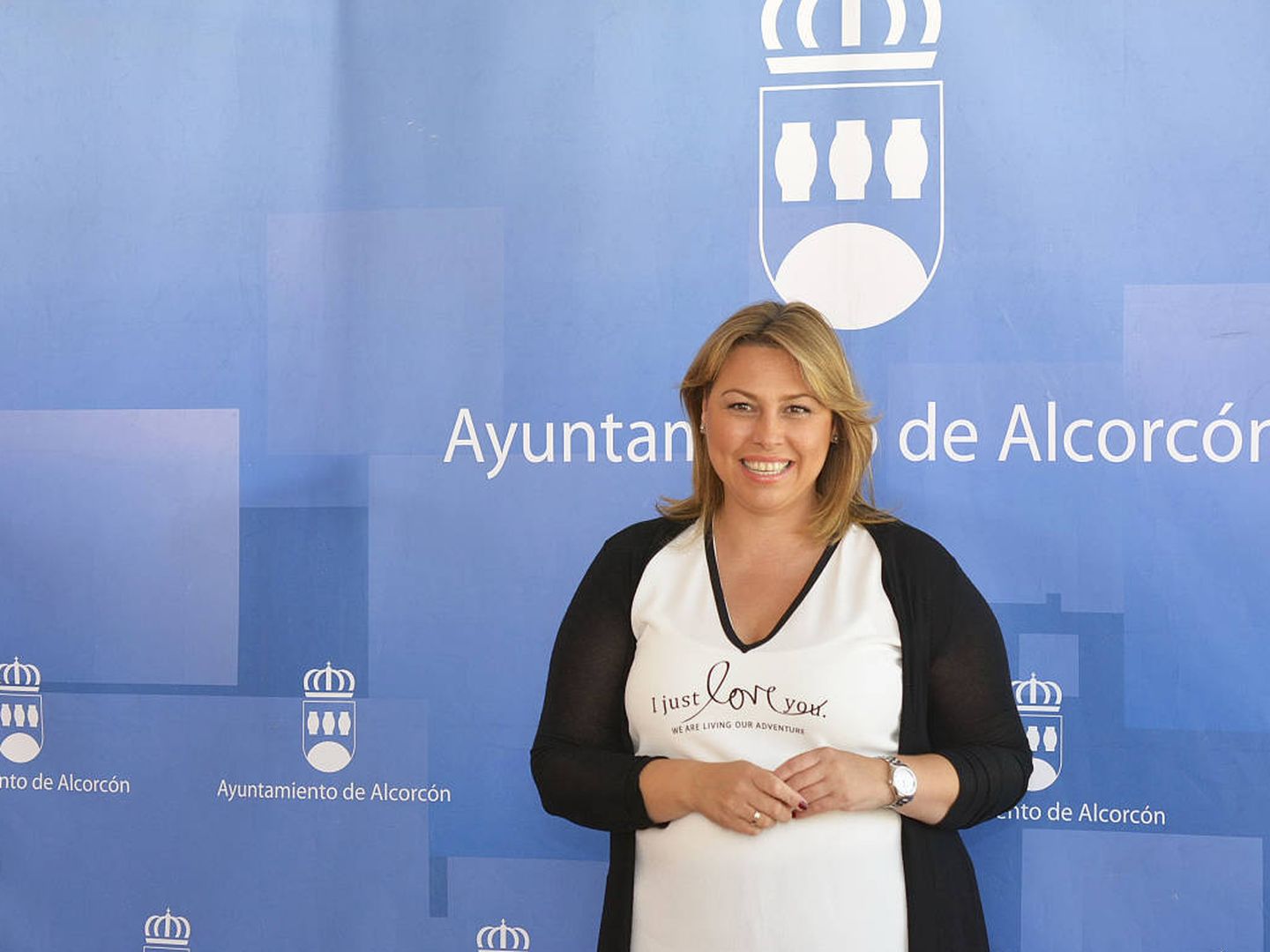 Silvia Cruz, la administradora de Ariete Seguridad, en una foto cuando era concejala de Alcorcón.
