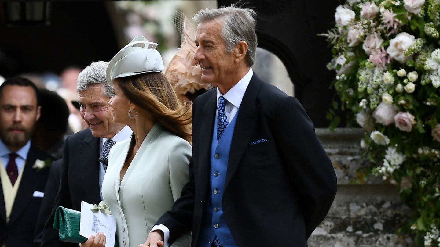 David Matthews y su esposa Jane en la boda de su hijo James con Pippa Middleton. (Reuters/Justin Tallis)