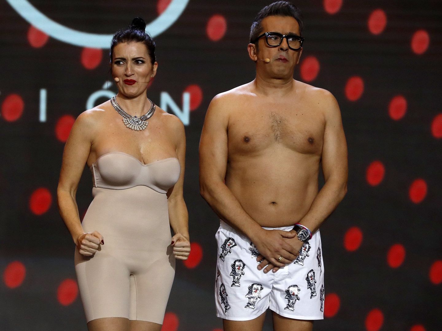 Silvia Abril y Andreu Buenafuente fueron los presentadores de la gala. (EFE)