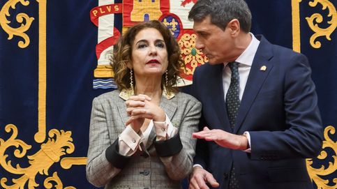 Montero diluye el impuesto a las herencias de Díaz que enerva a los barones del PP