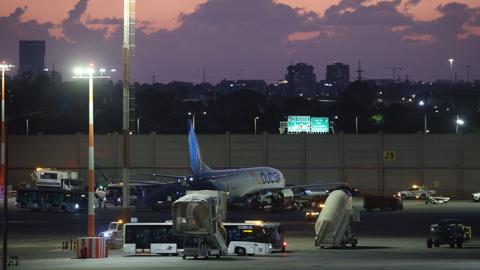 La Fiscalía emiratí confirma como "atentado terrorista" el ataque del copiloto en el vuelo de Flydubai