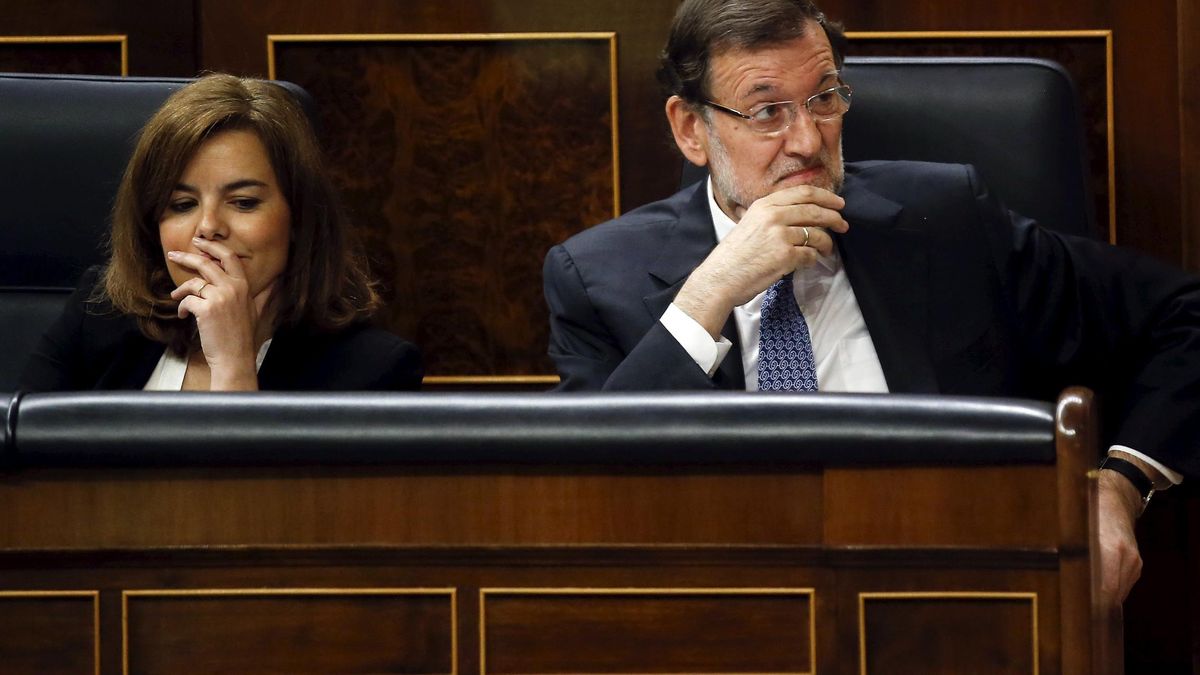 Rajoy confirma a Santamaría como su número dos para todo, también para debates