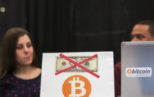 Destinia rentabiliza el 'bitcoin' pero teme que el 'establishment' lo hunda