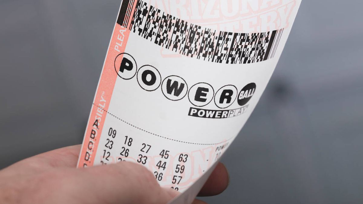 Un trabajador en paro que tuvo que dedicarse a la limpieza gana 50 millones a la lotería