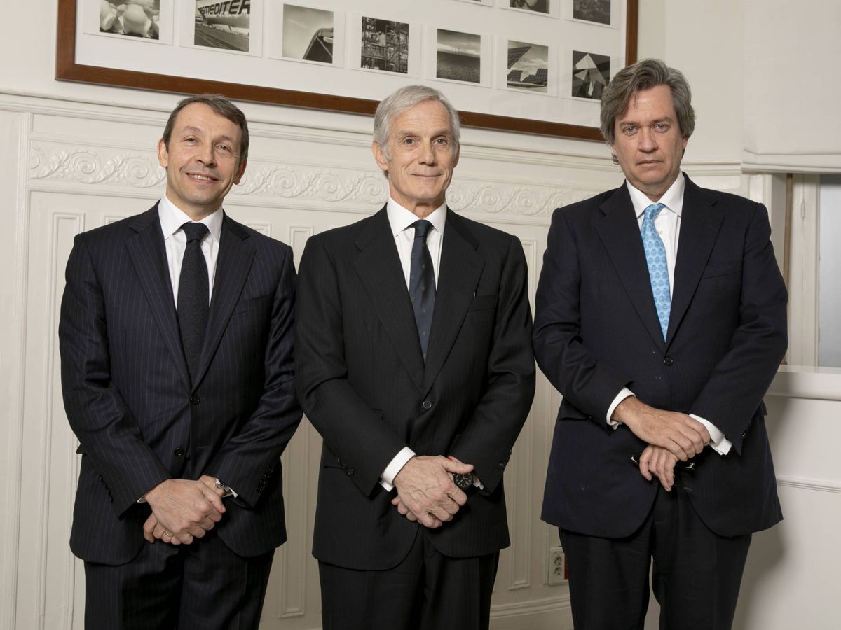 Foto: Mark Giacopazzi, Enrique Pérez Pla y Beltrán de la Lastra.