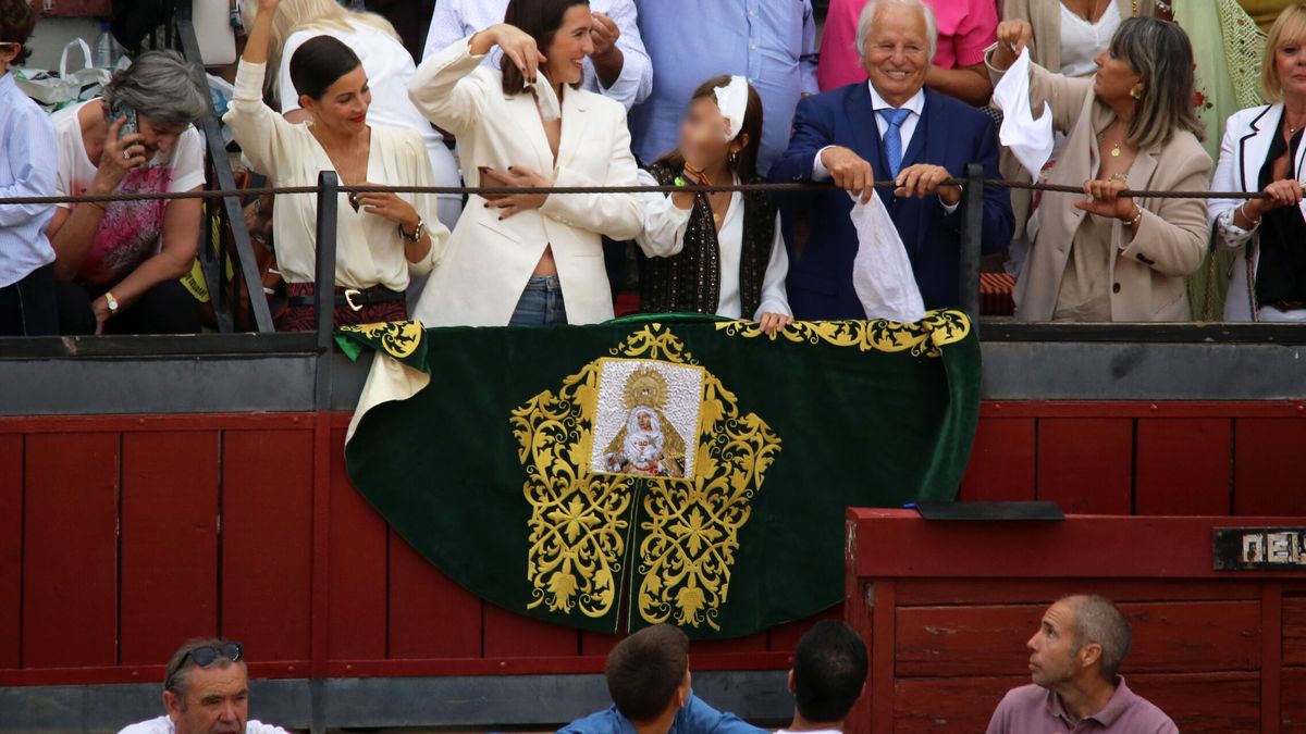 La felicitación especial de Alba Díaz a su abuelo Manuel Benítez en su 88º cumpleaños