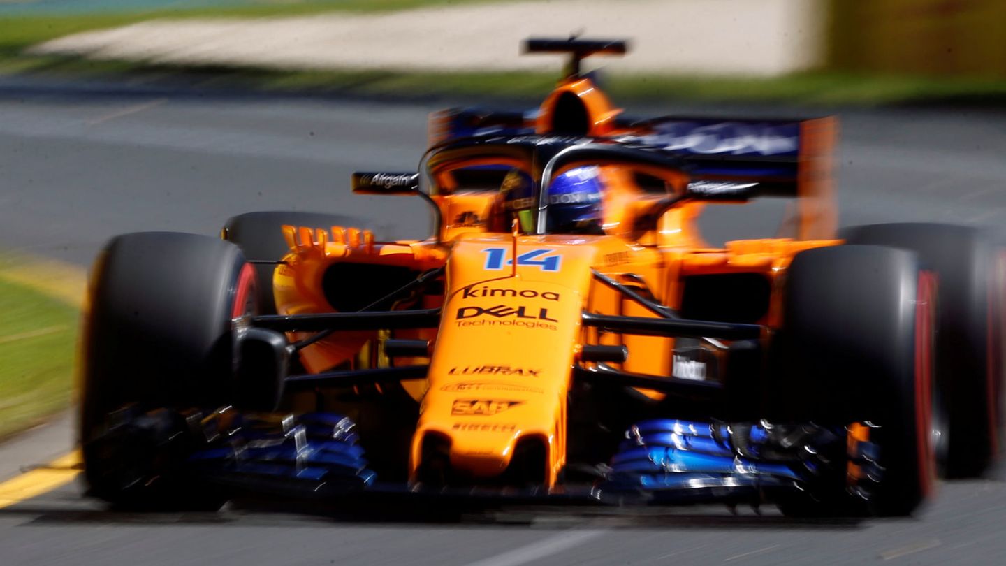 McLaren resuelve a tiempo los problemas de Alonso, que ha marcado el octavo mejor tiempo. (Reuters)