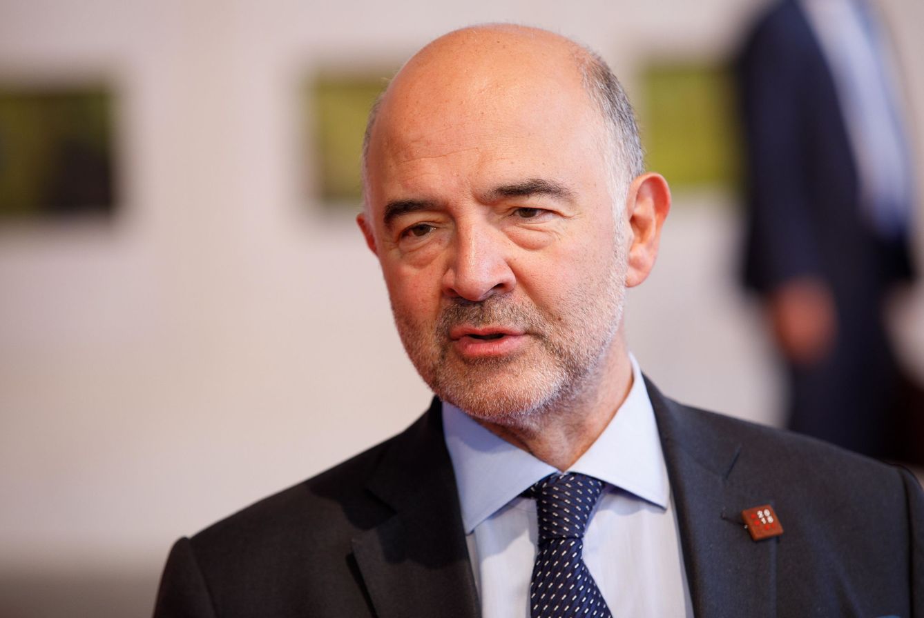 Moscovici, encargado de vigilar que los países cumplen con la disciplina fiscal. (EFE)