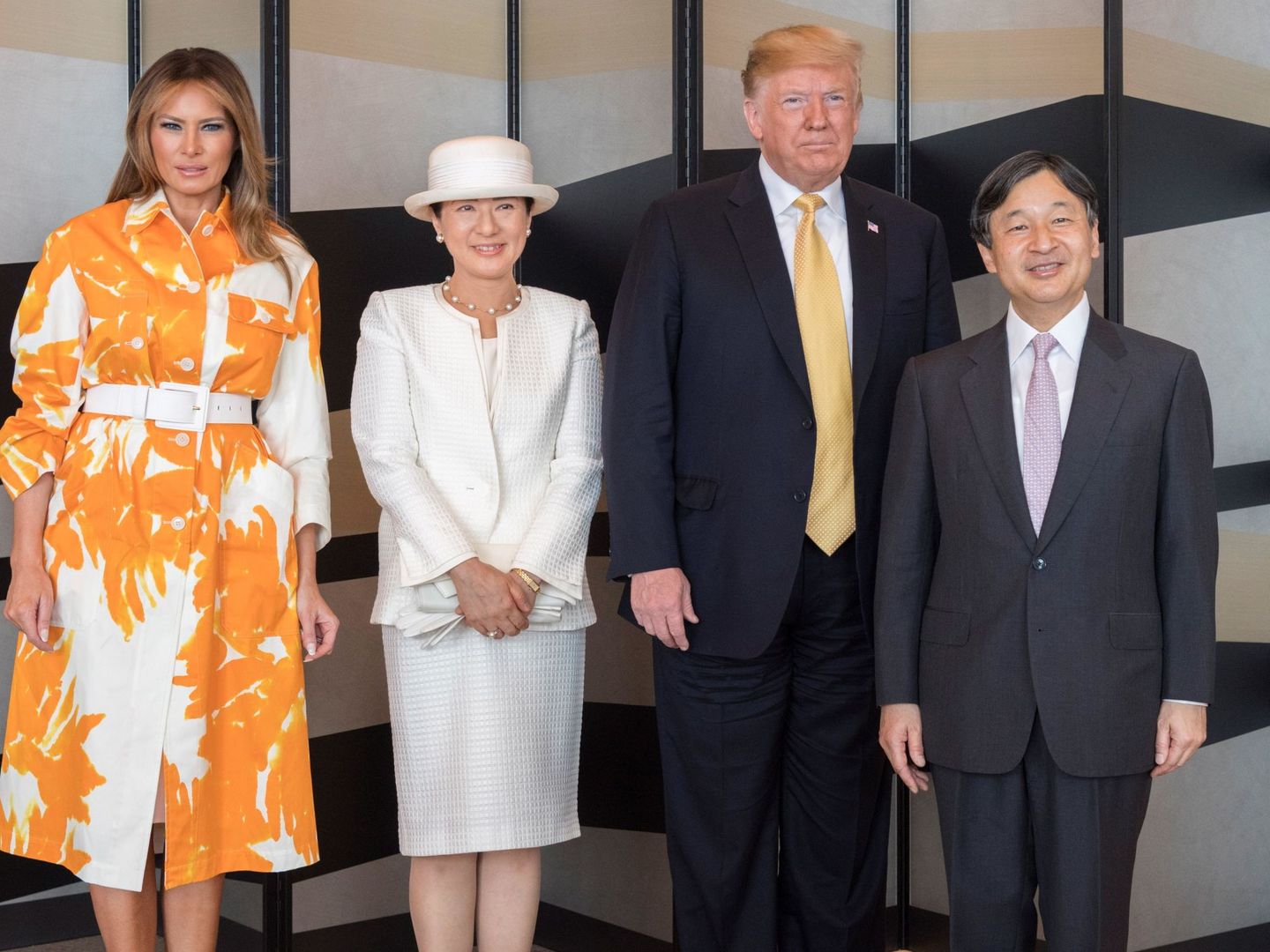 Los emperadores de Japón, con el matrimonio Trump. (EFE)