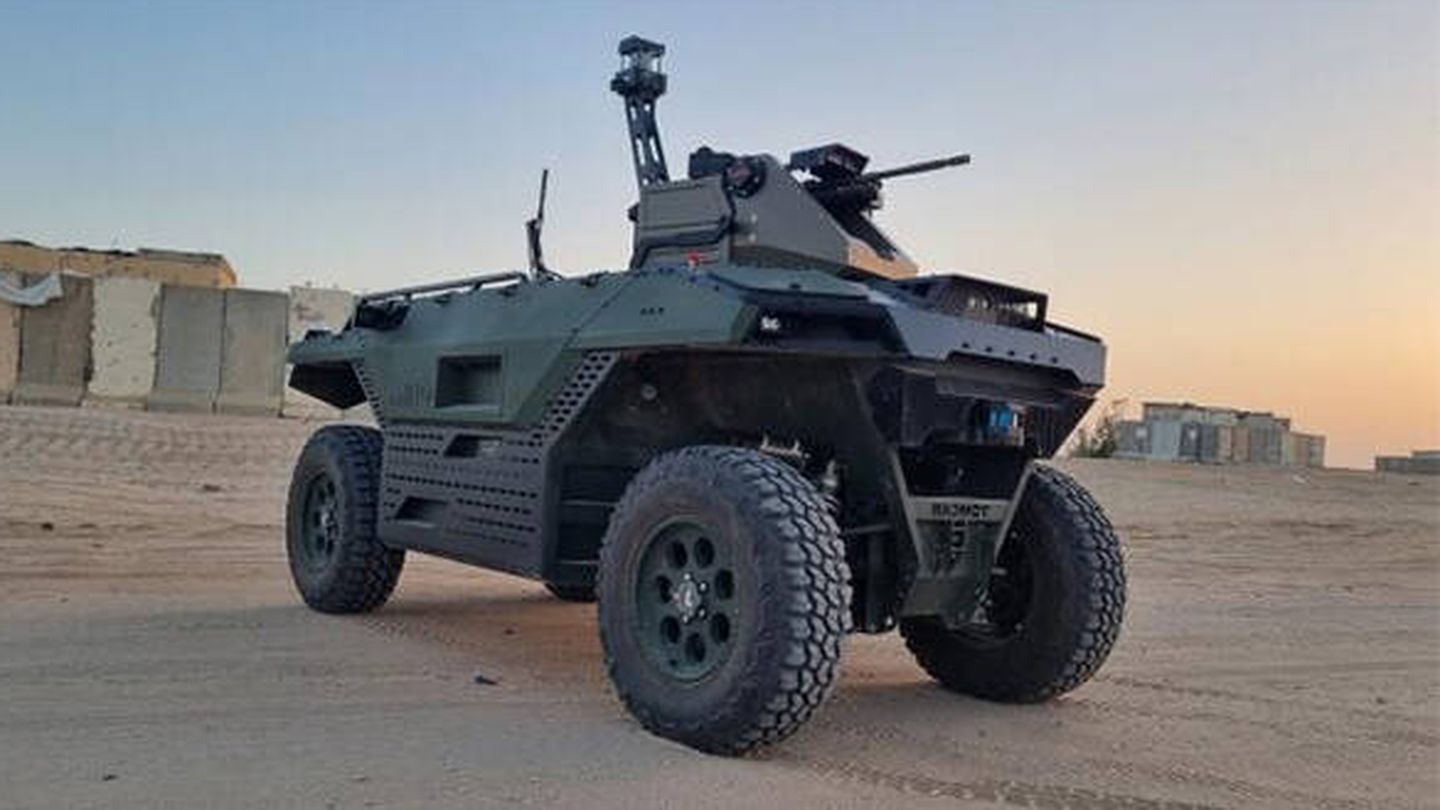 El rex mkii, el vehículo autónomo israelí que está equipado con metralletas.