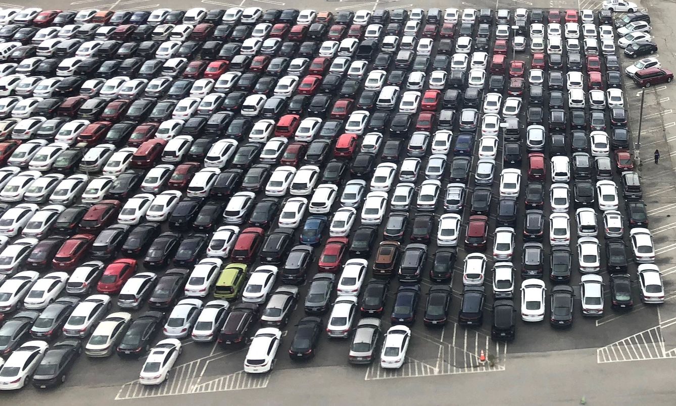 Un aparcamiento en Los Ángeles (Reuters)