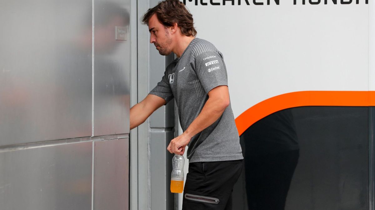 La frustración de Alonso: "Sí, le pegué un puñetazo a la pared. Ahí sigue"