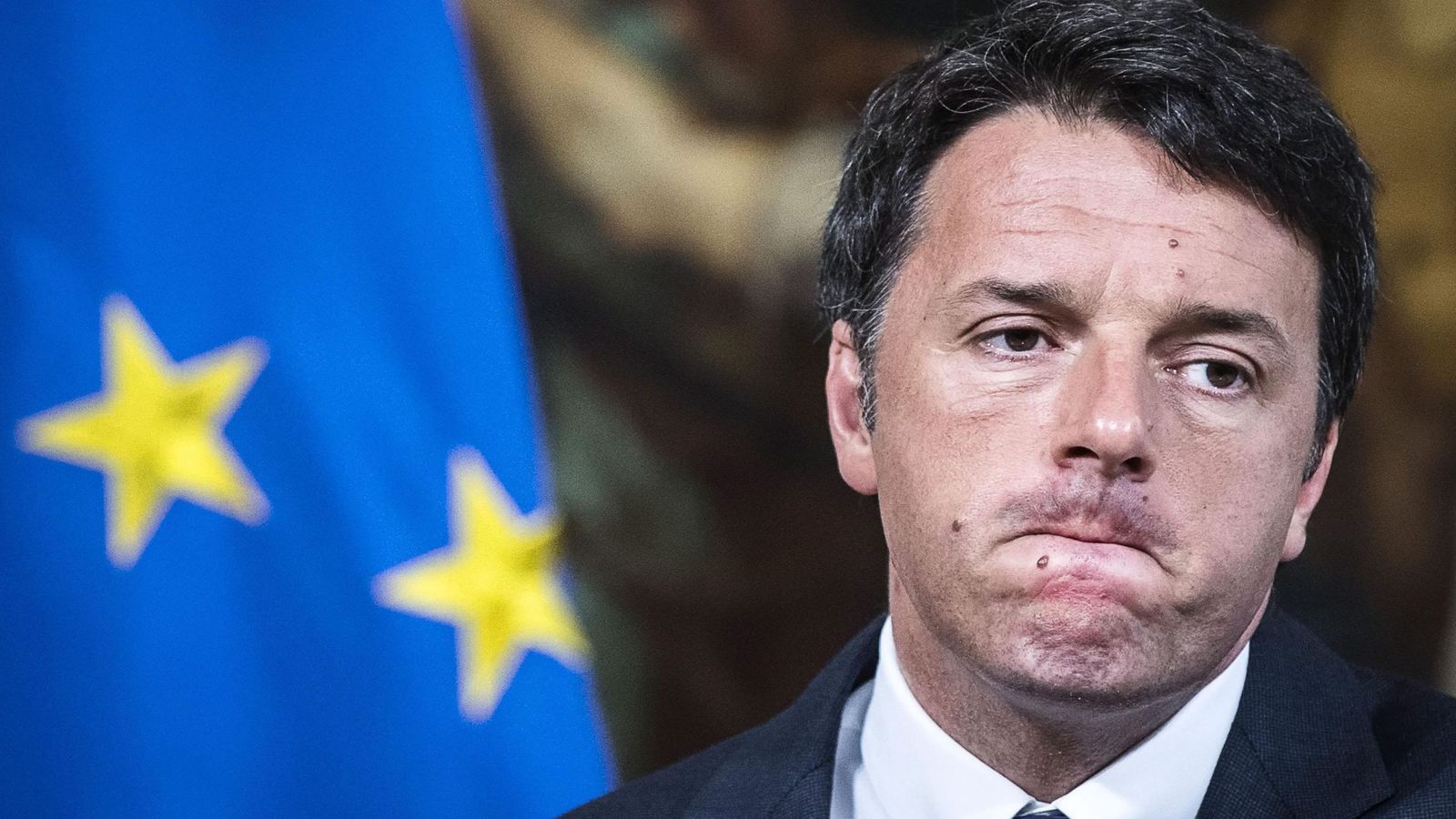 Foto: Matteo Renzi asume el No a su referéndum en Italia (EFE)