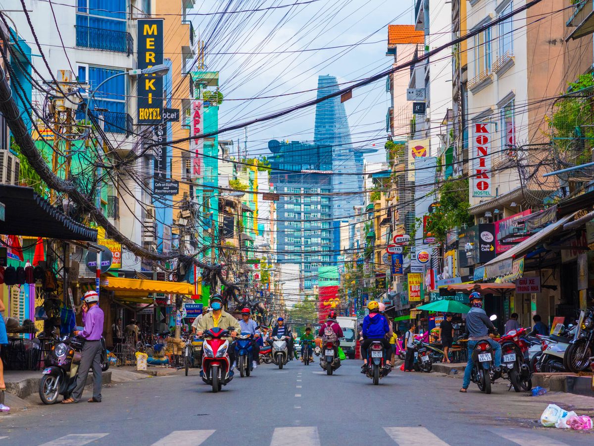 Foto: La calle Calle Bui Vien de Ho Chi Minh (iStock)
