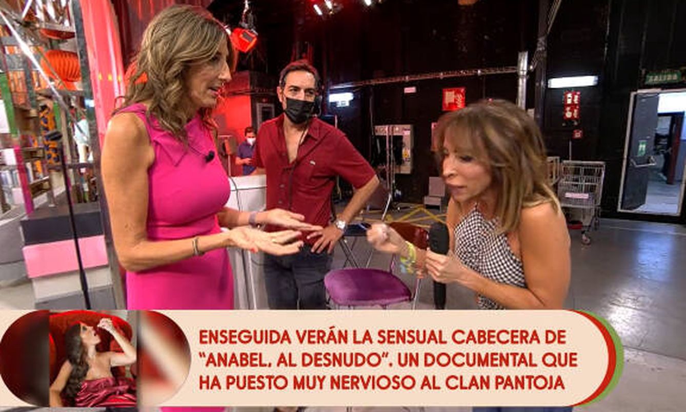Paz Padilla y María Patiño, en 'Sálvame'. (Telecinco)