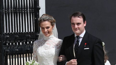 Marido y mujer: así ha sido la boda de Jaime de Borbón-Dos Sicilias y Charlotte Lindesay