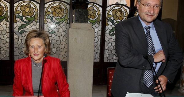 Foto: Joan Llinares, el día que renunció a su cargo de director del Palau de la Música de Barcelona. (EFE)
