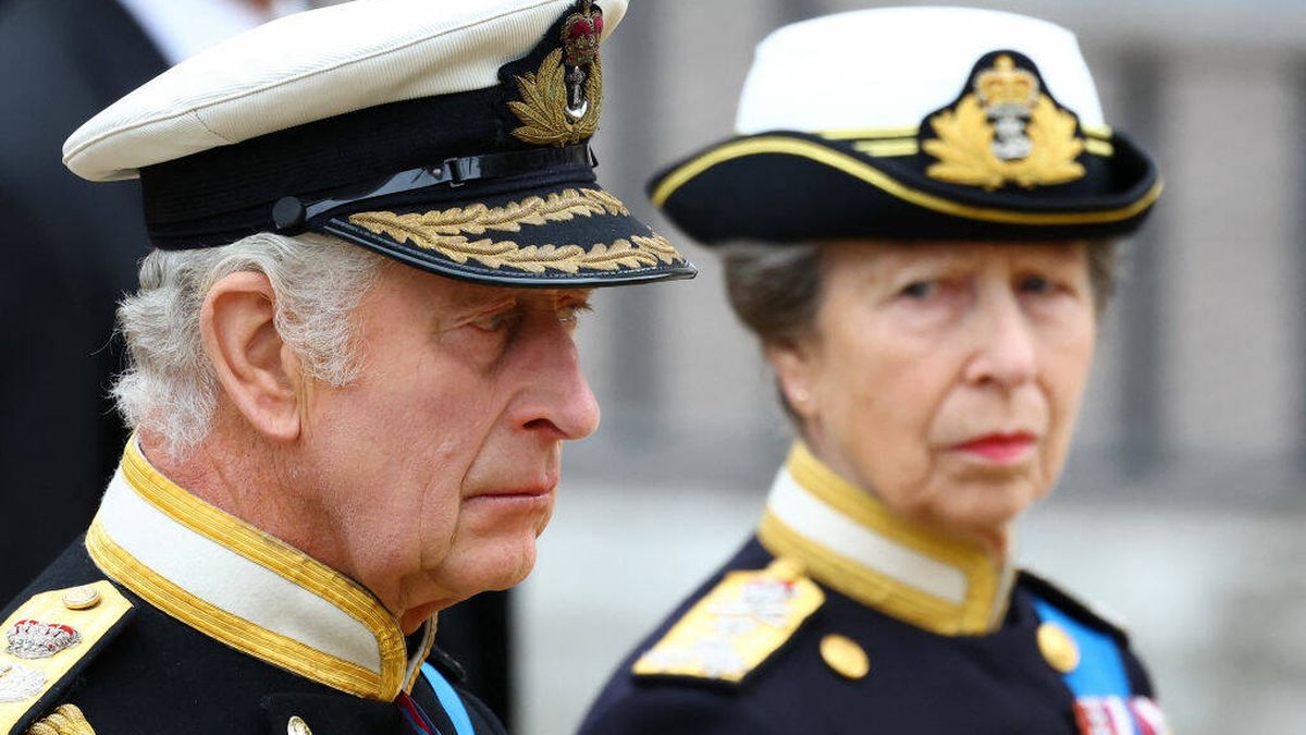 La princesa Ana no apoya los planes de Carlos III para recortar la monarquía inglesa